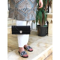 CH slipper