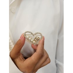 Gucci brooch