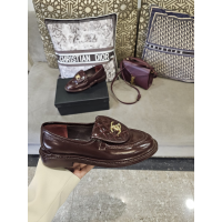 Chanel flat 