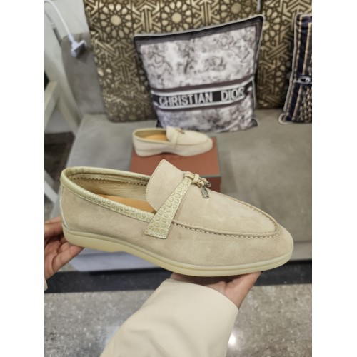 Loro piana flat
