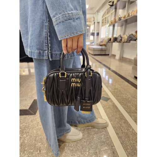 miu miu bag S