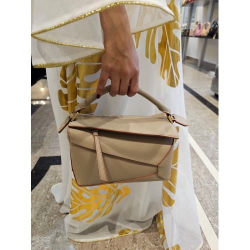 loewe bag M