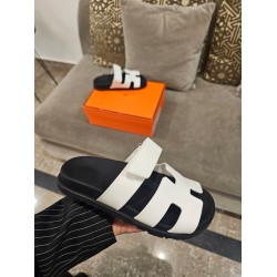 Hermes slipper