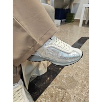 Chanel sneaker