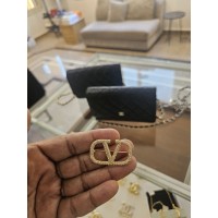 Valentino brooch S