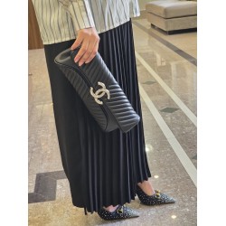 Chanel clutch