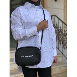 Balenciaga cross S