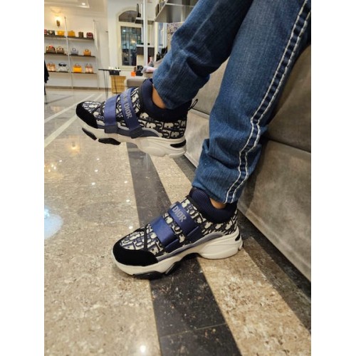 Dior sneaker