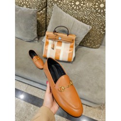 Gucci flat