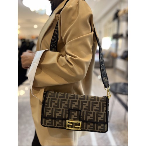 Fendi bag M