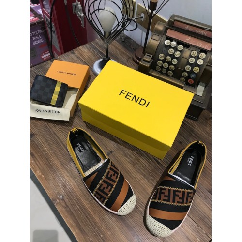 Fendi men flat 