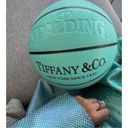 Tiffany ball