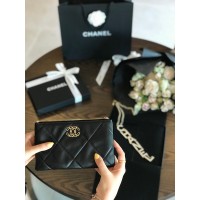 Chanel Mini pouch 