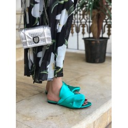 N21 slippers